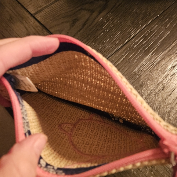 Vera Bradley Straw Pouch Capri Turtle Design - Picture 4 of 4